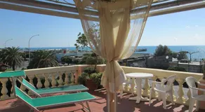 Hotel Italia - Image 4