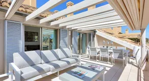 YOLO Spaces - Sotogrande Sea View Penthouse - Image 3