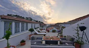 Agate Hydra luxury apartment - Image 2