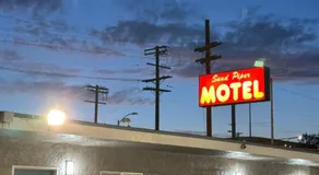Sand Piper Motel - Los Angeles - Image 3