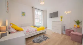The Oxford Rooms - Image 2