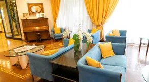 Melas Hotel - Image 4