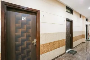 Hotel O Royal Inn - Image 5