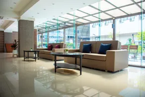 Mayflower Grand Hotel Korat - Image 4
