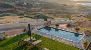 Seaview Serenity Villa with private pool - Image 4