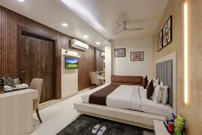 Hotel 7th Heaven - Newly Built Best Couple-Friendly Hotel in Delhi - Image 2