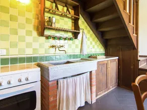 Scenic Stay near Florence - Image 4