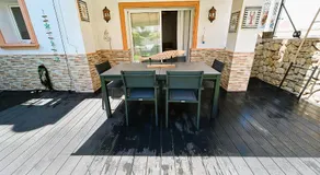 ThE WHALE HOUSE - Image 5