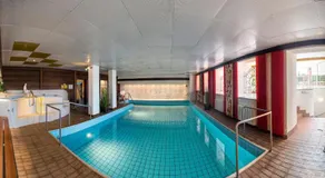 Hotel Alpenhof - Image 2