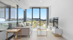 1 bedroom apartment in city - Image 2