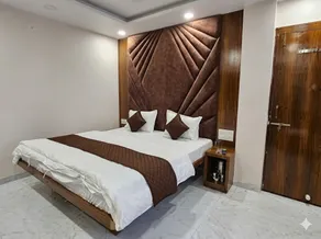 Hotel Rudra Residency - Image 5