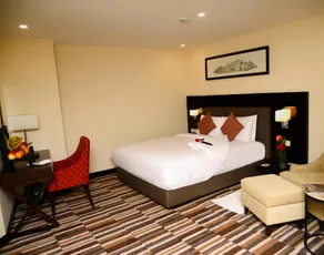 Avari Xpress Gulberg - Image 2