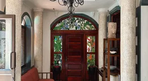 Hotel Chateau St Cloud - Image 5