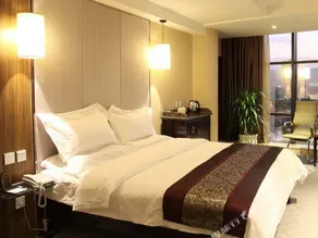 Jade Ripples Hotel - Image 2