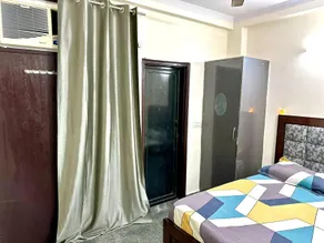 Airport, 1 BHK, Wifii fully private, cozy, Netflix - Image 2