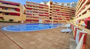 Appartement de vacances \"Sol y Mar\" avec piscine partagée, balcon privé et Wi-Fi - Image 3