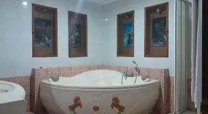 Hotel Pramesthi Solo - Image 3