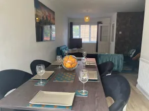 CAPRI 13 SA's 3 bedroom home, close to Loughborough University and M1 - Image 4