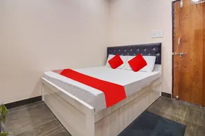 Hotel O Goyal Inn - Image 2