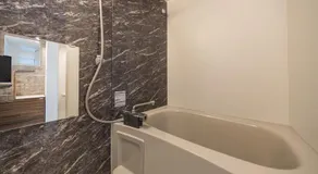 Within walking distance of Nakameguro, 6 mins by Shibuya Train, 7 mins on foot from Yutenji Station, 1 min on foot to a supermarket, Long-term stays, Max 4 people - Image 5
