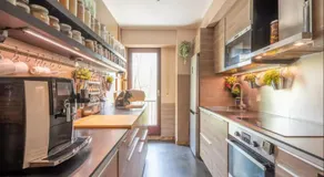 Voll ausgestattetes wunderschönes Privatzimmer mit Whirlpool | Gartenblick - Image 3