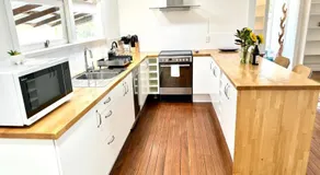 Yamba Fishing Cottage Haven Wifi boat parking - Image 3