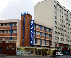 Bayside Self Catering and Hotel 14 Monty Naicker Pinestreet Durban - Image 4