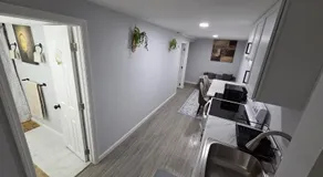 Private Executive Suite - Image 4