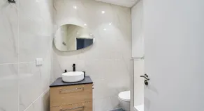 Stylish 3 bdr & Garden Oasis on the Edge of Paris - Image 5