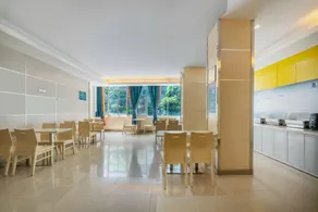 Venice Fashion Hotel - Image 4