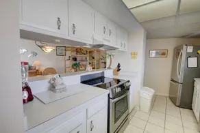 235 El Matador 1 Bedroom Condo by RedAwning - Image 4