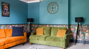 5 bed central home- beautiful modern - Image 3