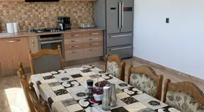 NIKO’S HOUSE - Image 5