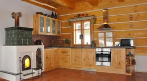 Spacious Group Retreat - Image 3