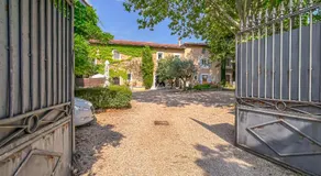 Belle chambre avec grand espace de vie - REVENTIN VAUGRIS - Image 4