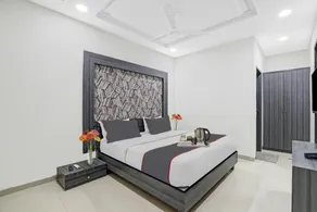 Hotel O Sanvi Resort - Image 2