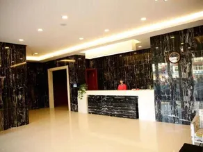 Redai Yulin Hotel - Image 3
