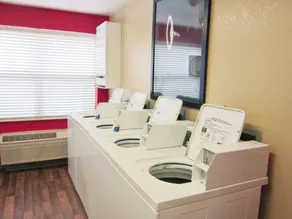 Extended Stay America Select Suites - Des Moines - West Des Moines - Image 2