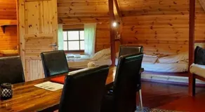 Vestvatn - Arctic Cabins - Image 2