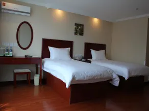 GreenTree Inn Dalian Development Zone Jinma Road Pedestrian Street Express Hotel - Image 5