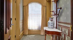 Craig's Royal Hotel - Image 5
