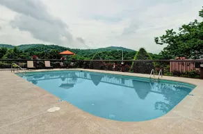 Clarion Pointe Cherokee - Image 4