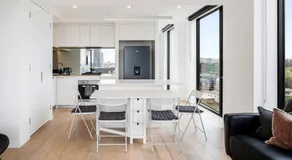 Springhill close to CBD 2B1B and Parking M3 - Image 2