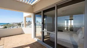 No.16 Penthouse Beach View Apartment Cottesloe - Image 3