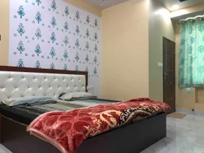 Lovely 2 bedroom private appartment with rooftop - Image 2