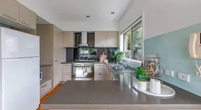 East Brighton Townhouse by Ready Set Host - Image 3