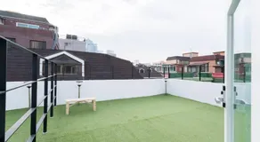 Neat House - Image 5