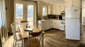 Alma Shore Lane Suites & Cottages - Image 4
