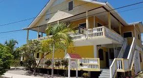 Serenade Hotel - Image 3