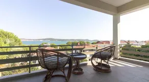 Spacious Exquisite 5BR Villa with Private Pool - Image 5